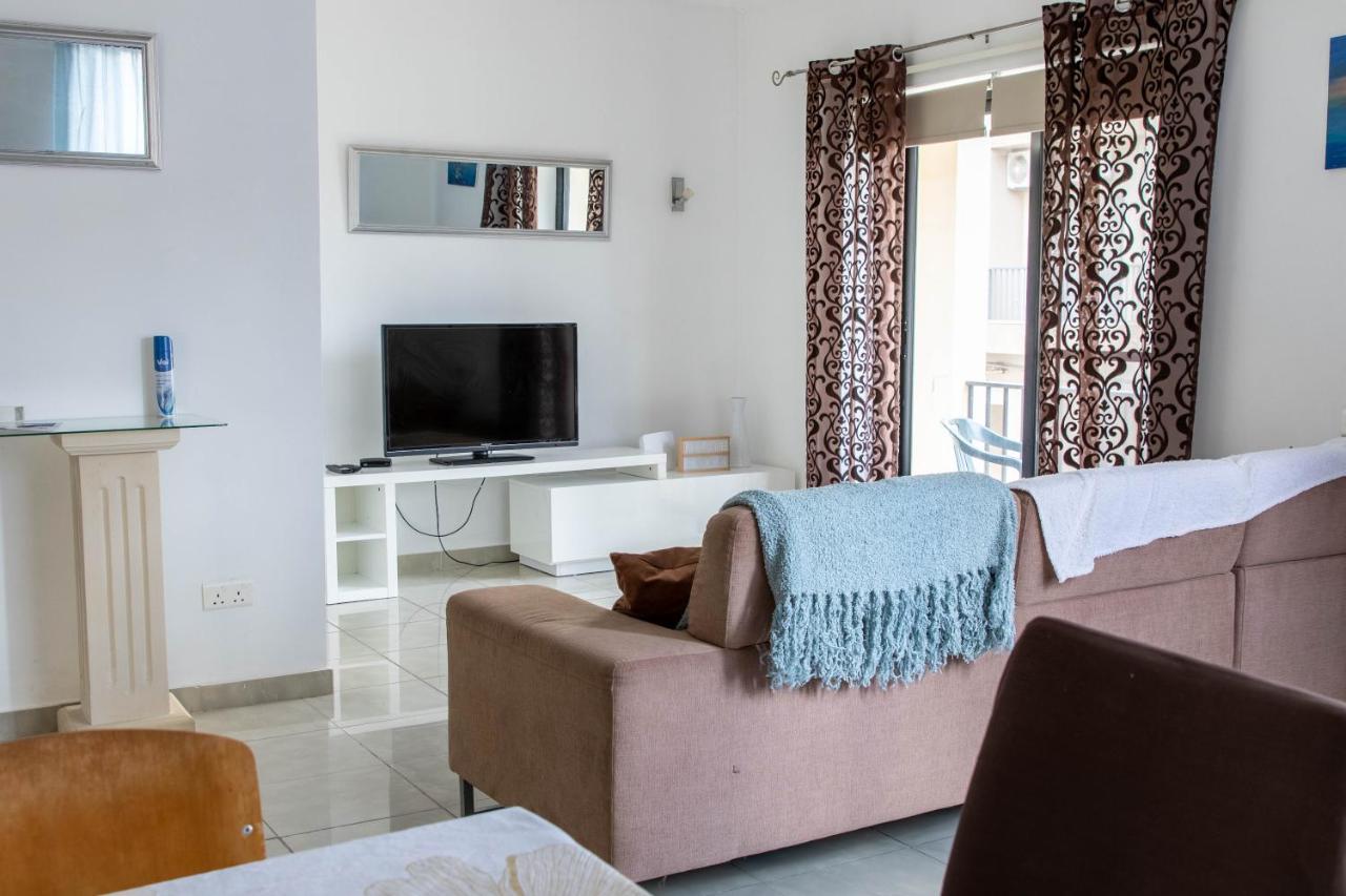 Spacious 3-Bedroom Apartment 30 Seconds From Sea Marsaskala Dış mekan fotoğraf