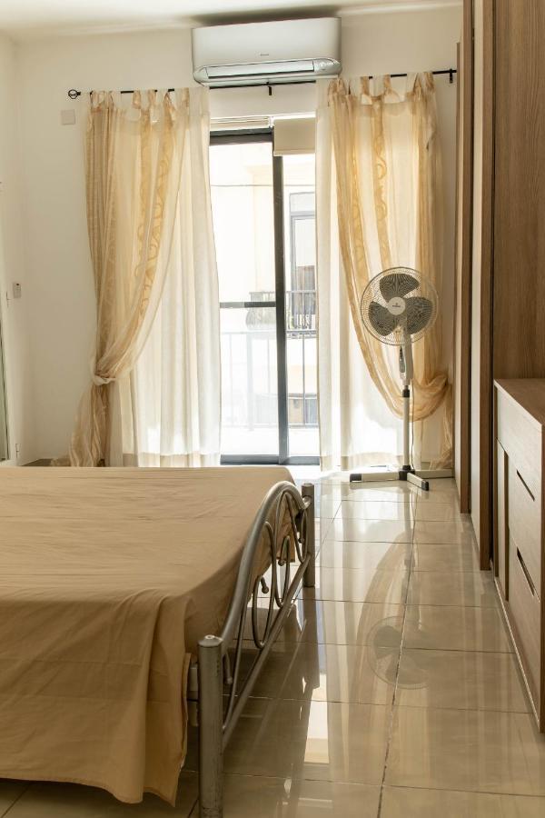 Spacious 3-Bedroom Apartment 30 Seconds From Sea Marsaskala Dış mekan fotoğraf
